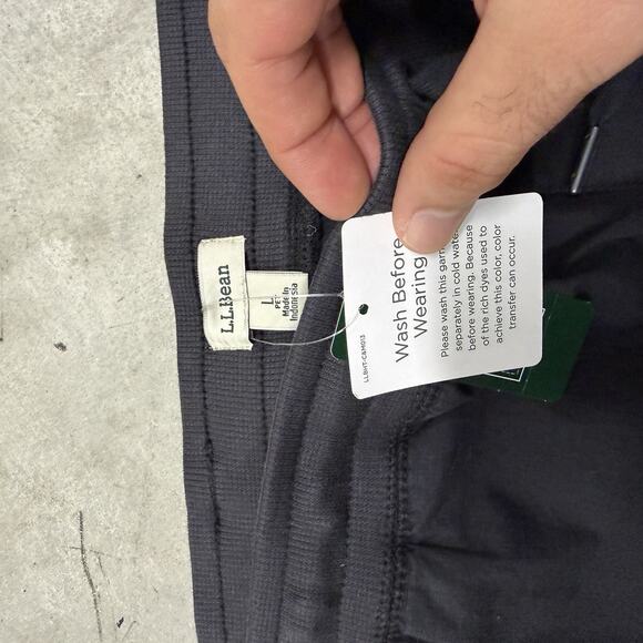 NWT LL Bean Womens Large Petite Ripstop Hiking Pull-On Pants Black - Picture 5 of 8